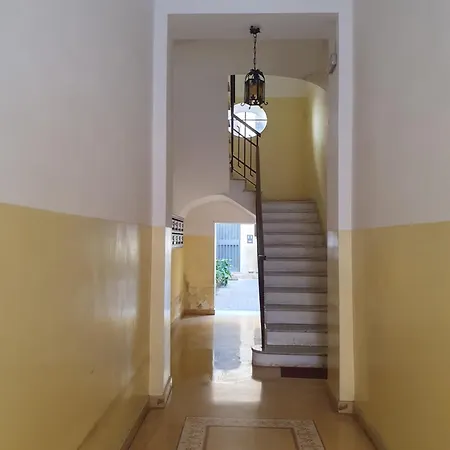 Vatican Oasis Apartment *